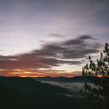 {travel} Sunrise at Kiltepan Peak Sagada Mountain Province